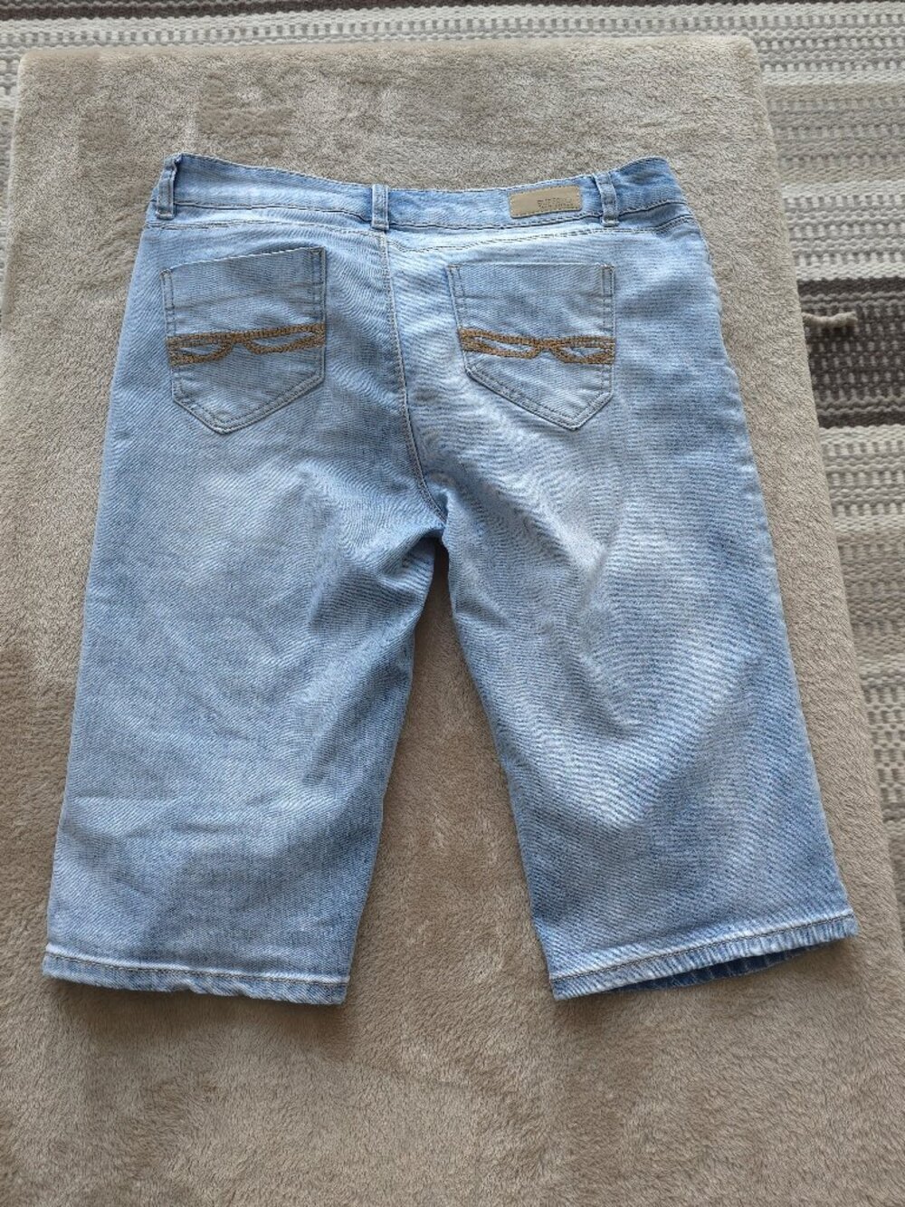 David Bitton BUFFALO Samuella Bermuda white wash jeans shorts woman size 10 - Picture 5 of 6
